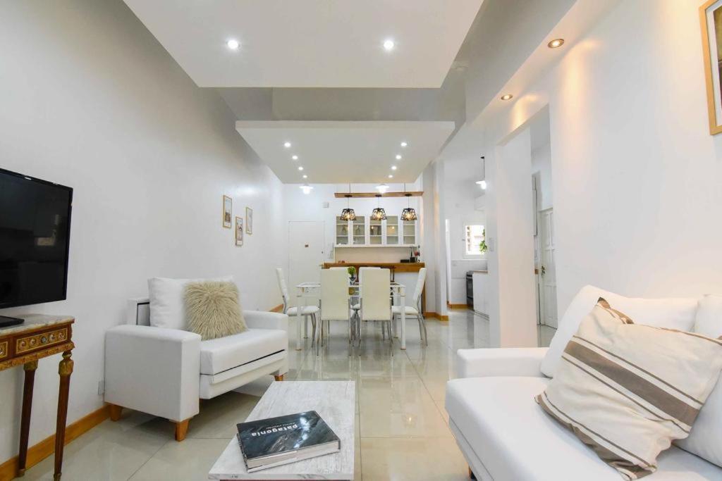 Dpto. En Recoleta: Calido, Proximo Y Confortable 부에노스아이레스 외부 사진